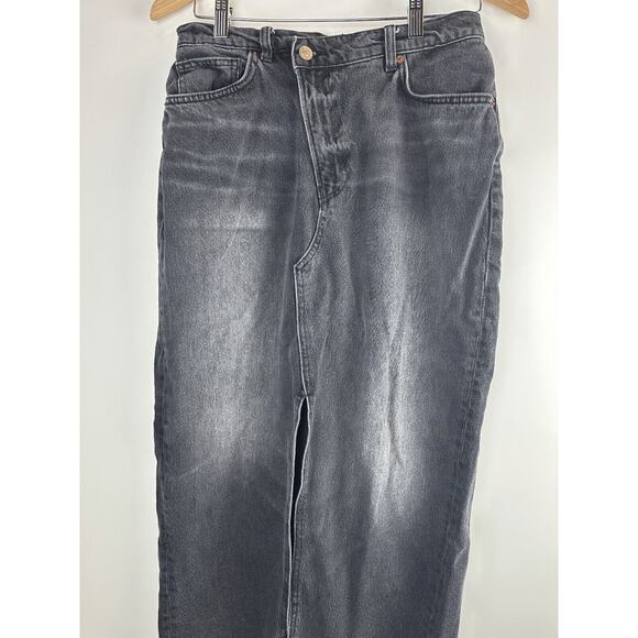 Reformation Nila Long Denim Skirt Front Slit Raw Hem Faded Washed Black Size 28 - Picture 4 of 12